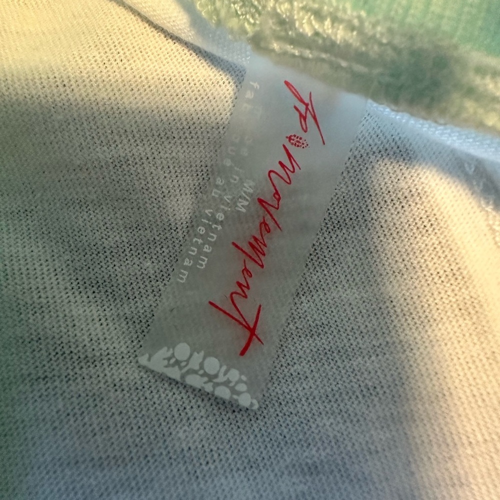 FP Movement Don’t  Sweat It White Muscle Tee with Mint Crewneck Size Medium NWT - Picture 5 of 7